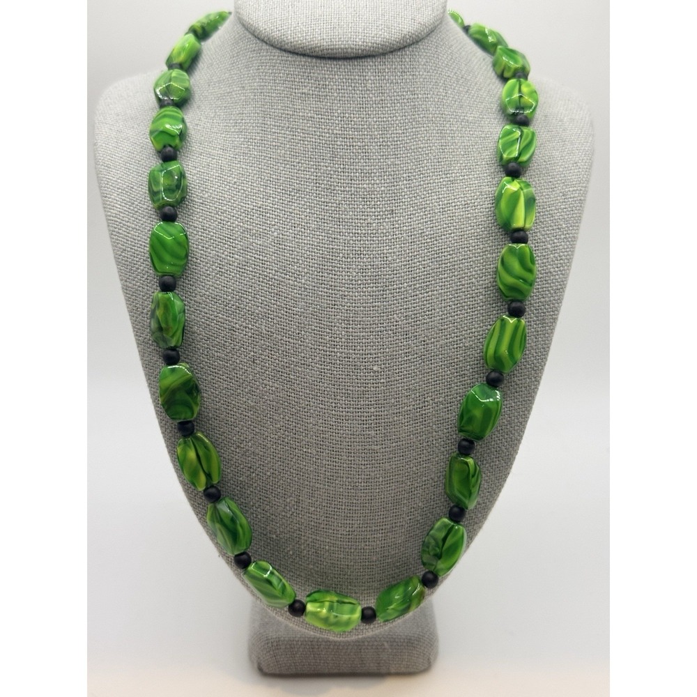 Artisan Glass Beaded Necklace Green Swirl Toggle Clasp‎ 16"